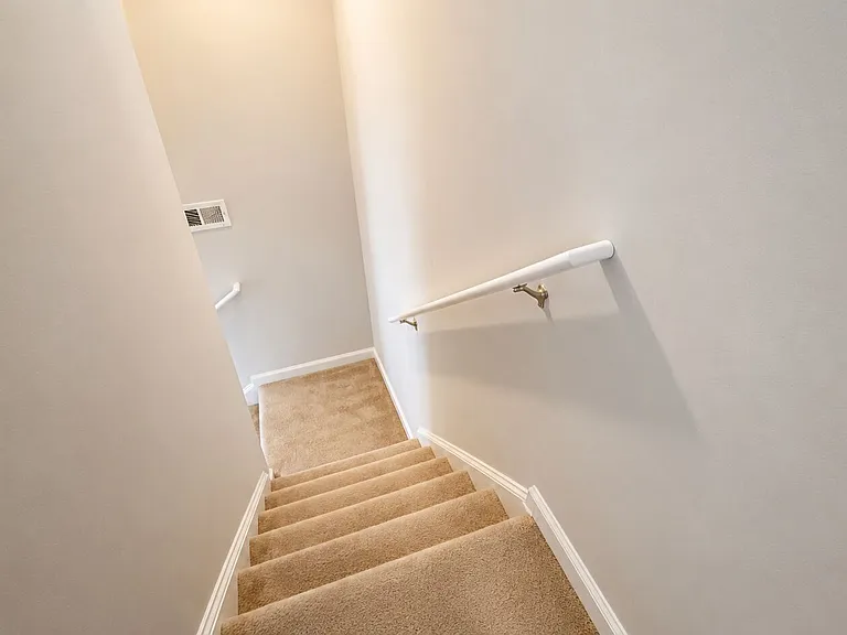 216 Turnbridge Cir — Photo 10