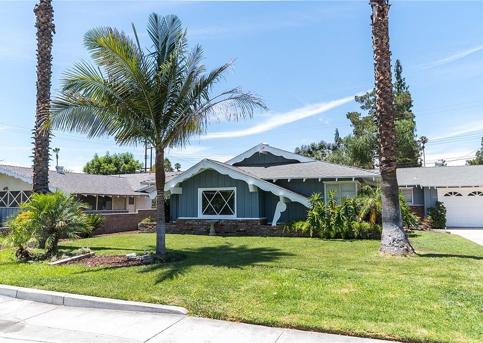 1st image of 11337 Royal Palm Blvd