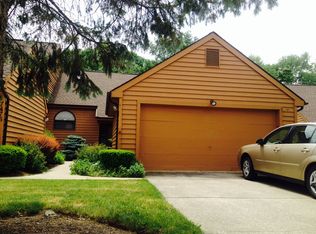 7474 Mill Race Ln, Northfield, OH 44067