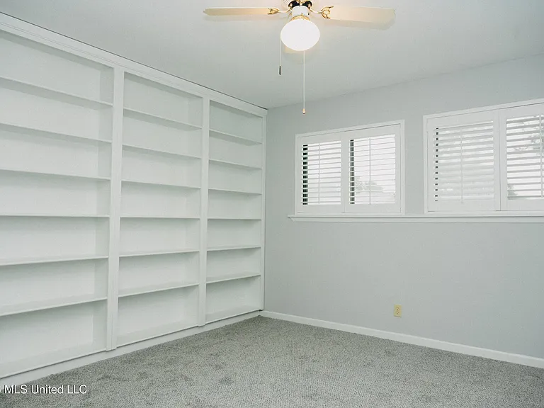 5125 Old Canton Rd #201 — Photo 20