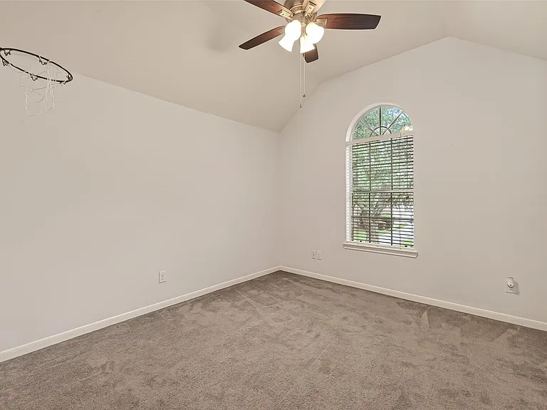 22411 Kendall Shay Ct — Photo 41