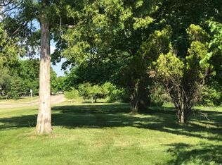 524 S Weaver Ave, Fremont, MI 49412