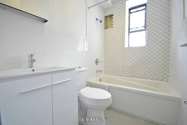 Rented by Town Residential | media 10