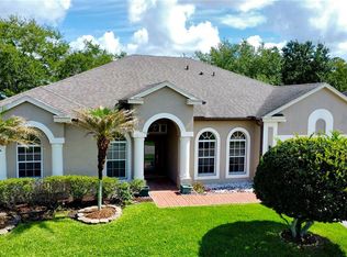 529 Belhaven Falls Dr, Ocoee, FL 34761