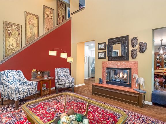 4th image of 7048 Wild Iris Dr