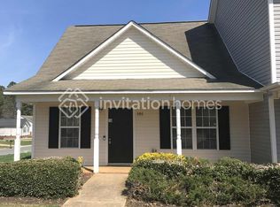 101 Blackthorne Ct, Clayton, NC 27520