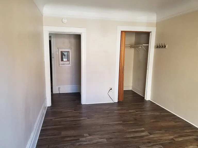 1209 Bush St #5 — Photo 8