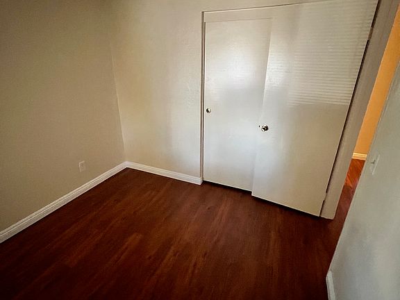 3rd image of 3507 Whirlaway Ln