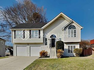 5890 Graywood Cir SE, Mableton, GA 30126