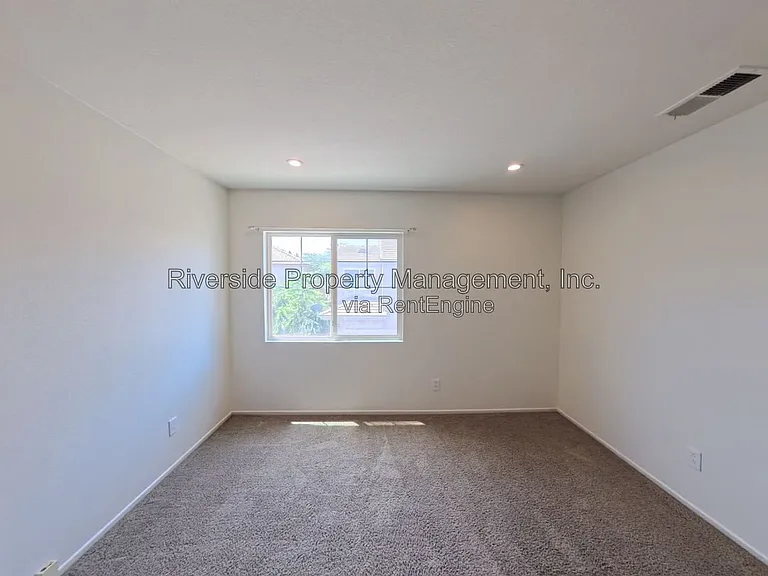 4031 Cey Ct — Photo 34