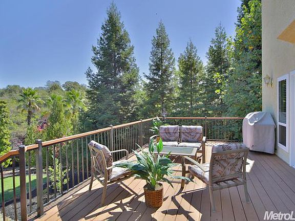 5th image of 2207 Cardiff Cir