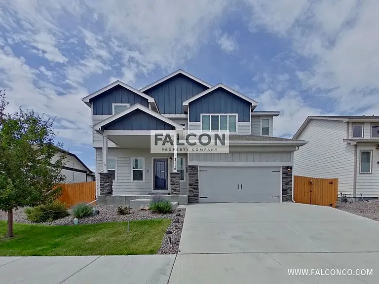 3114 Loot Dr — Photo 1