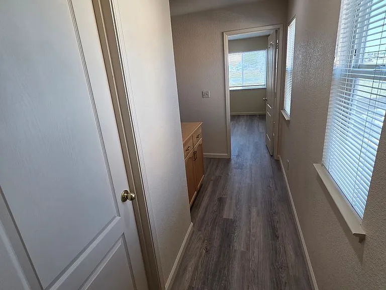 3600 Nadia Ct — Photo 13