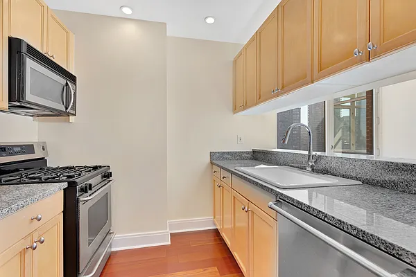 Rented by Douglas Elliman | media 3