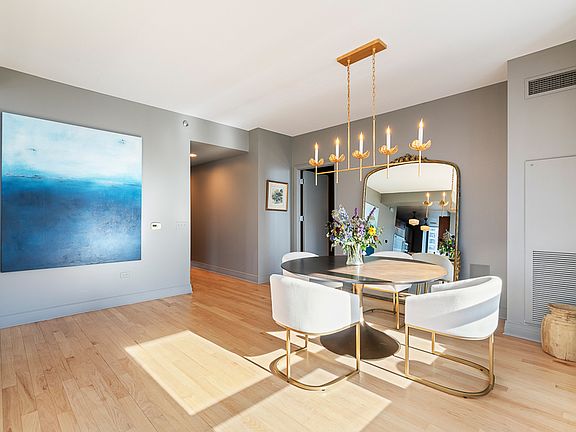 4th image of 600 N Lake Shore Dr APT 2408