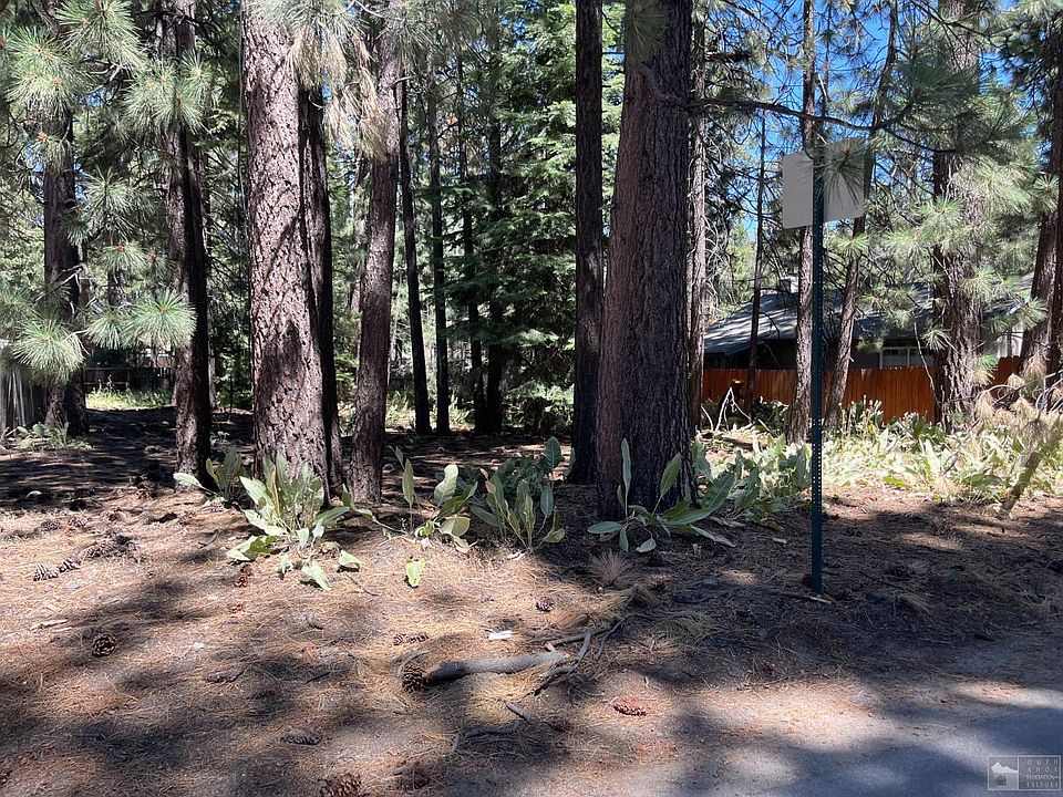 1st image of 829 Tahoe Island Dr