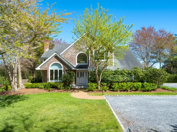 https://photos.zillowstatic.com/fp/d34cf6edce106e6c1eb530c3c9e63762-p_e.webp
