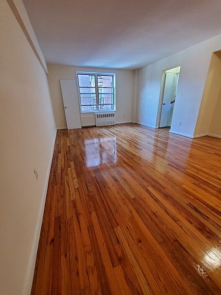 1st image of 143-25 41st Ave #402