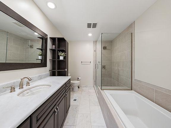 2nd image of 5432 39th St NW