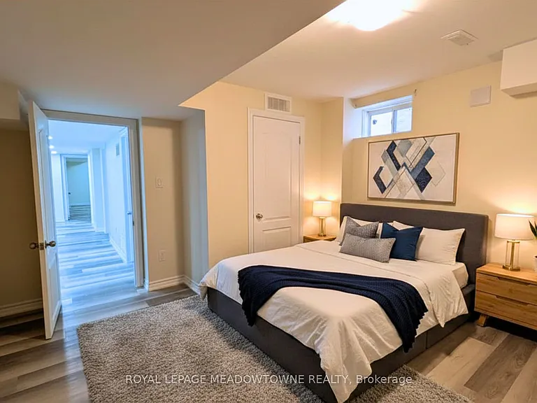 120 Morden Dr #LOWER — Photo 14