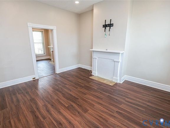 4th image of 1407 W Clay St