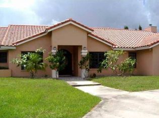 15200 Tatenshall Trl, Southwest Ranches, FL 33331