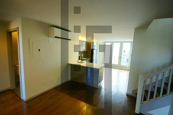 Rented by Loom Group | media 19