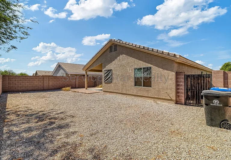 4601 N 123rd Dr — Photo 18