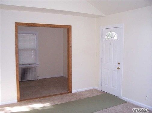 5th image of 195 Sedgewick St