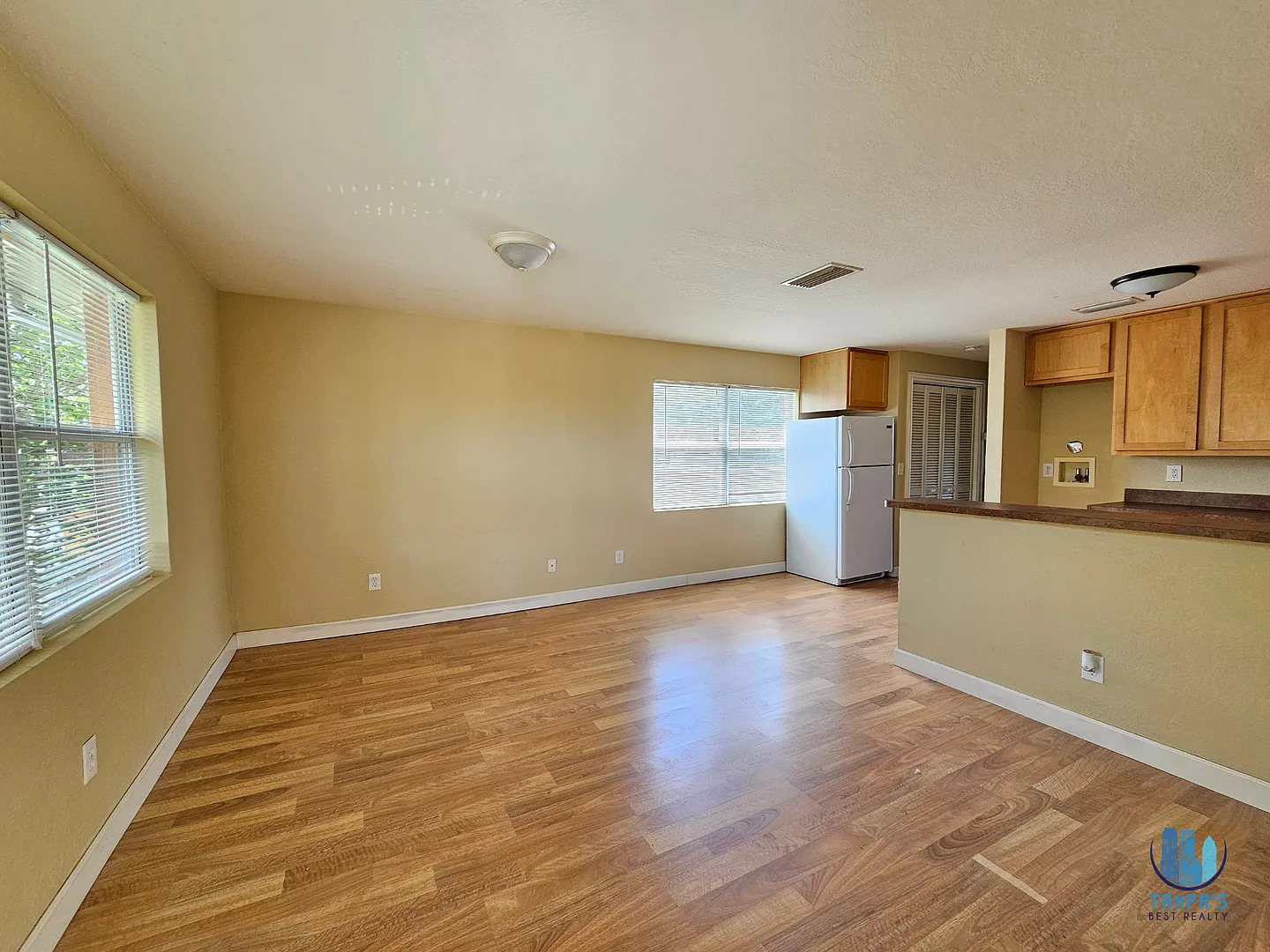 Amazing Deal On 1 Bed | 1 Bath Apartment At The Casabella Apartments In Clearwater *Move-In Special* — Photo 3