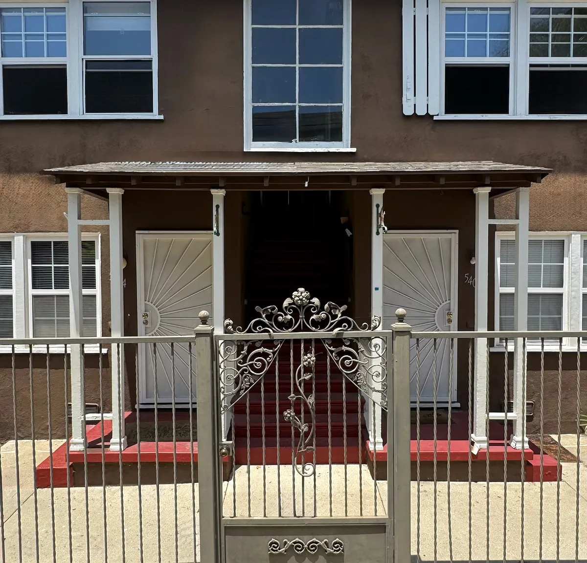 2 bed, 800 sqft, $2,550 — Photo 3