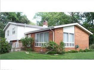 3124 Woodcroft Ln, Chesapeake, VA 23321