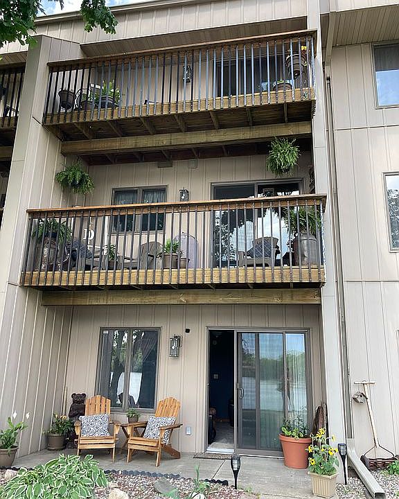1st image of 71 Briarstone Ct APT 4