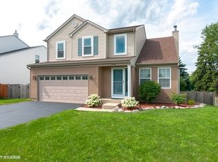 2056 Norwich Dr, Bartlett, IL 60103