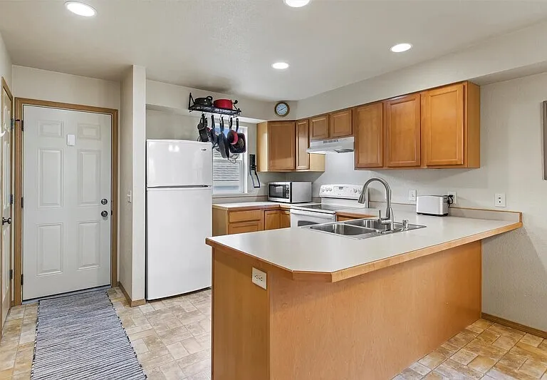 4938A Potter Park Ct — Photo 4