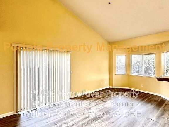 4th image of 126 Hunolt St #A
