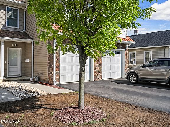 2nd image of 191 Chingarora Avenue
