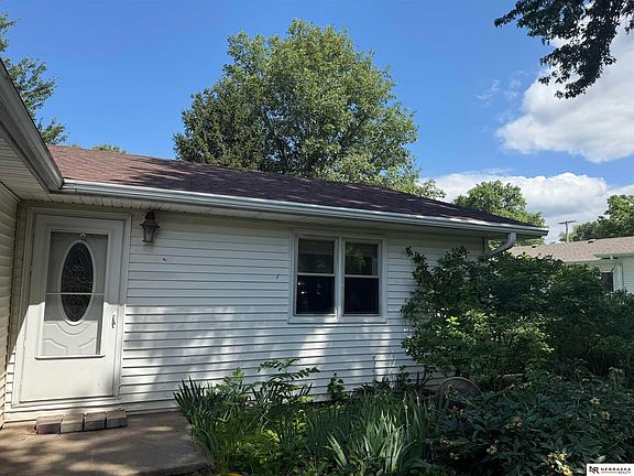 2nd image of 1102 Stephens Ave