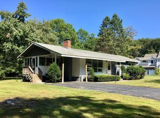 18 Fairlawn Ln, Lexington, MA 02420