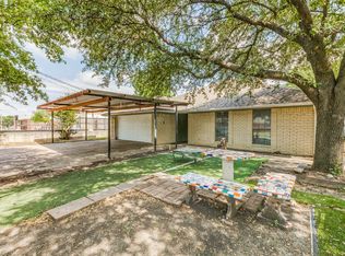 827 W 9th St, Dallas, TX 75208