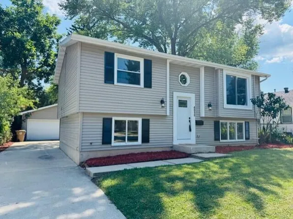 4313 74th STREET, Kenosha, WI 53142