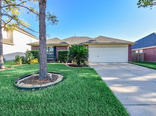14114 Becket Woods Ln, Sugar Land, TX 77498
