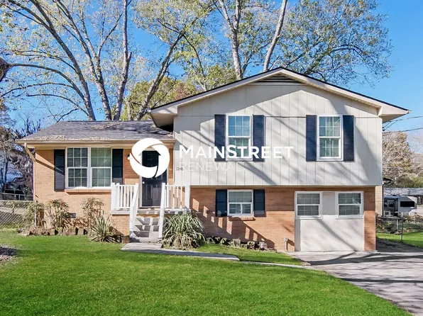 5200 Foxwood Rd, Knoxville, TN 37921