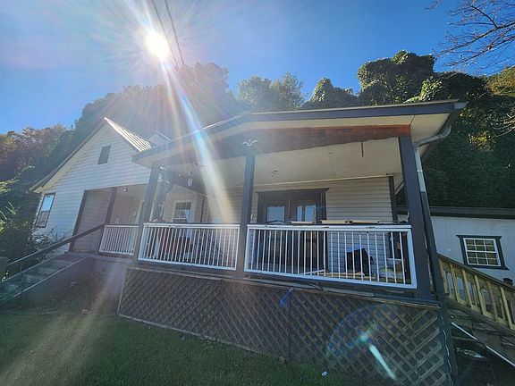 5th image of 237 W Tennessee Ave