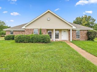 5018 Wagonwheel Dr, Jackson, MS 39272