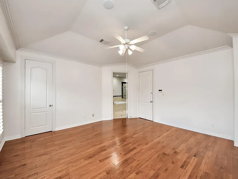1912 Greenwich Place Dr — Photo 16