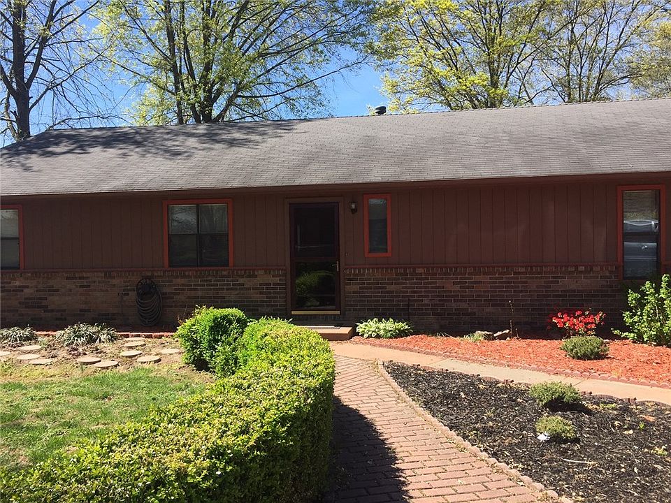 1st image of 3402 N East Dr