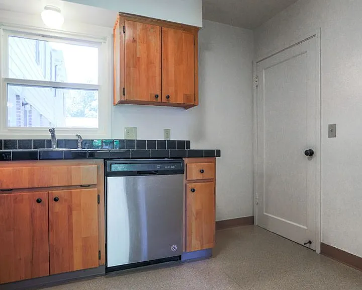 10267 SW Eastridge St #85 — Photo 13
