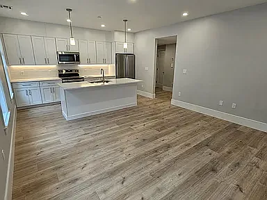 124 Kenrick St #2 — Photo 3