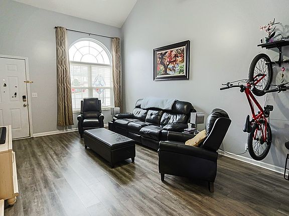 5th image of 3007 Denny Brooke Ln
